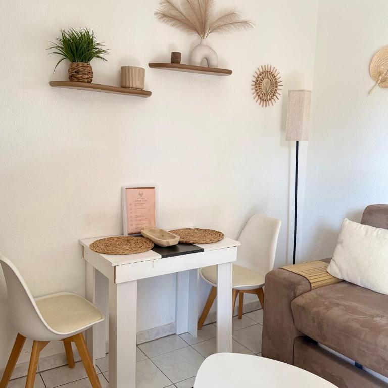 Studio Boho Chic - Proche de la mer - Studio avec Terrasse - 9