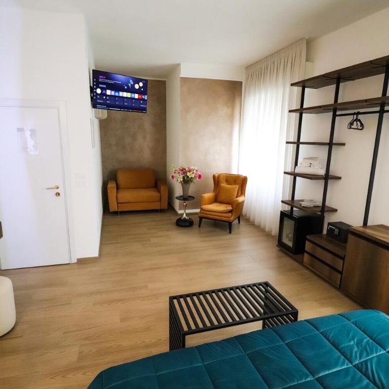 Hotel Levante Cesenatico - Junior Suite Deluxe - 13