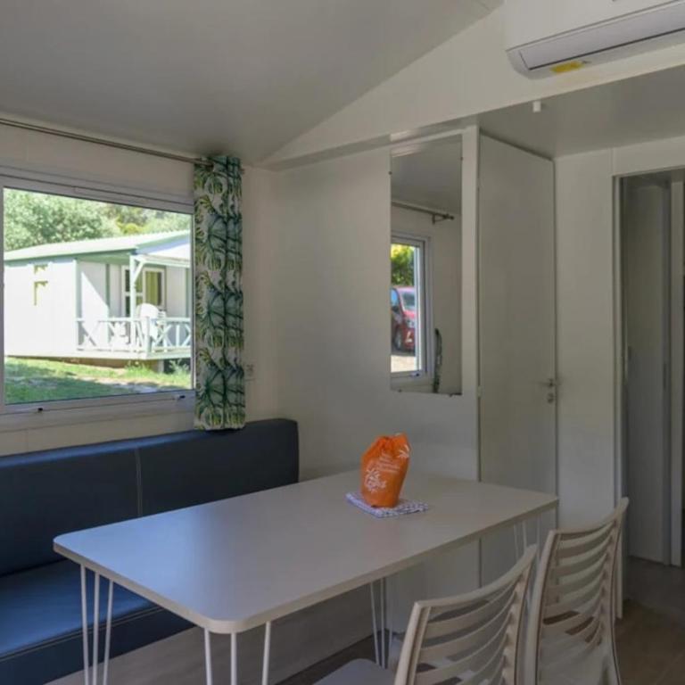 Camping 2 étoiles - Piscine - ccbgbhc - Mobile Home - 16