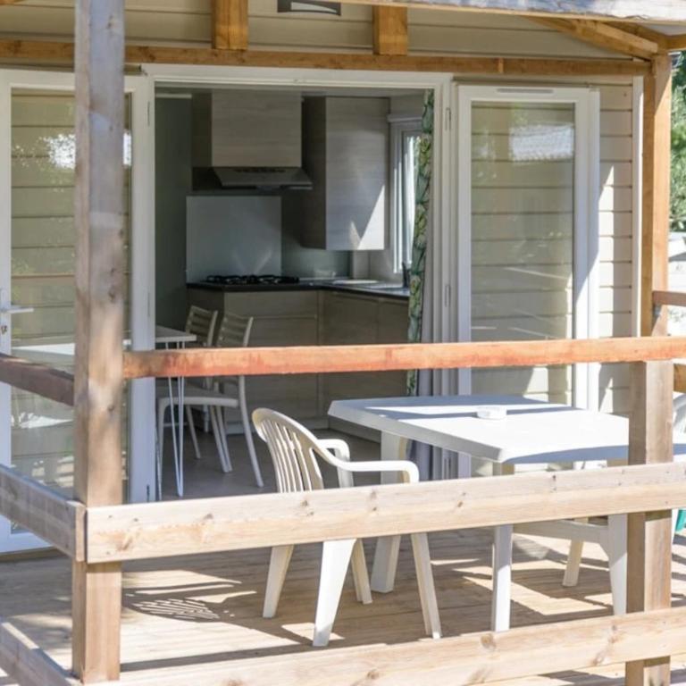 Camping 2 étoiles - Piscine - ccbgbhc - Mobile Home - 18