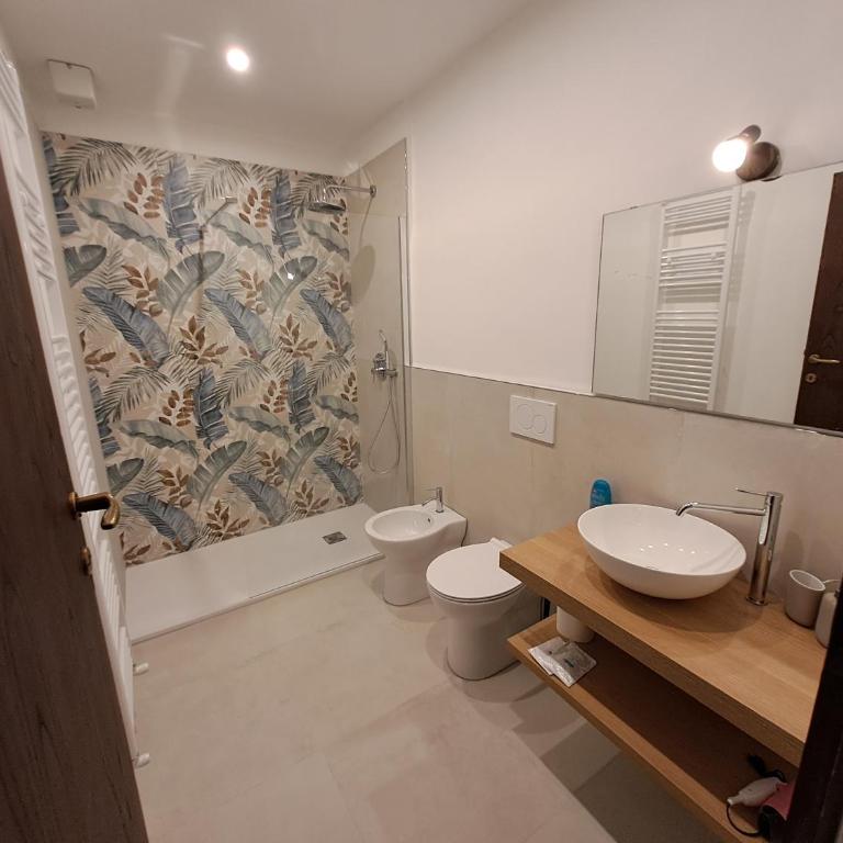 Azalea Guest House - Deluxe Room - 4