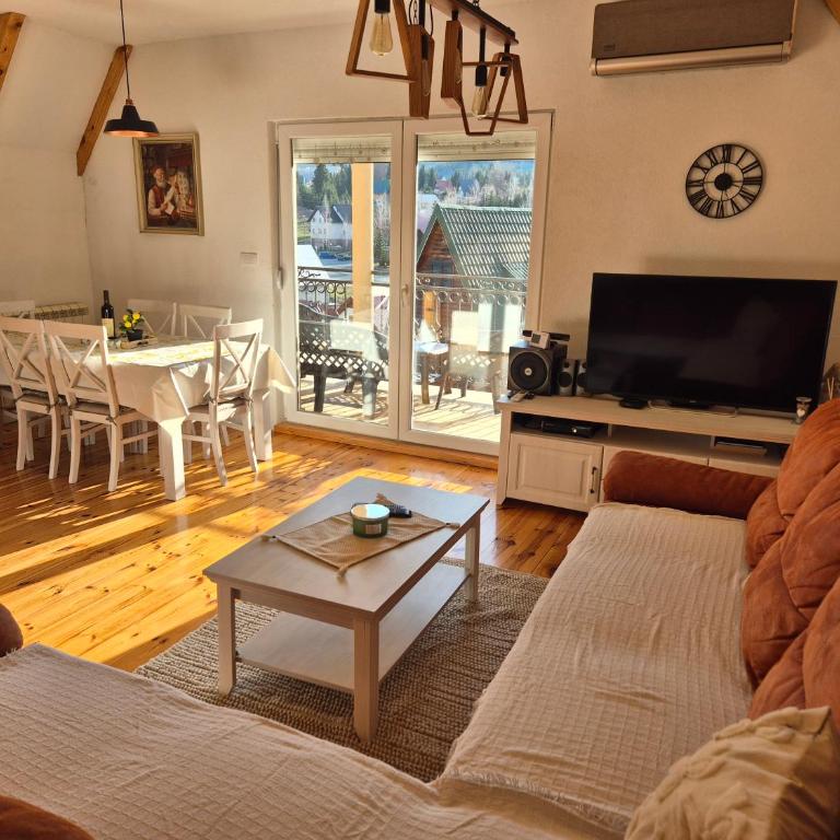Guest House Tamara - Apartman sa 2 Spavaće Sobe - 1