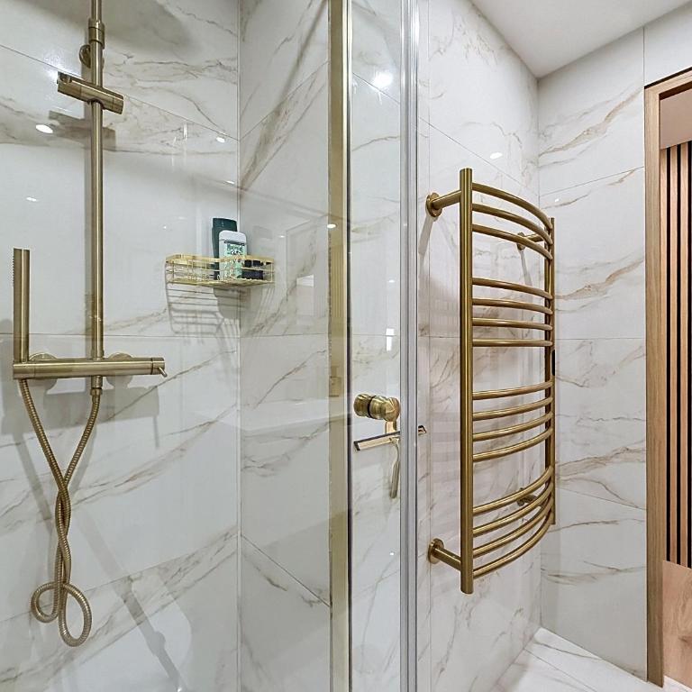 Magnifique appartement rénové dans le cœur de Menton - Two-Bedroom Apartment - 11