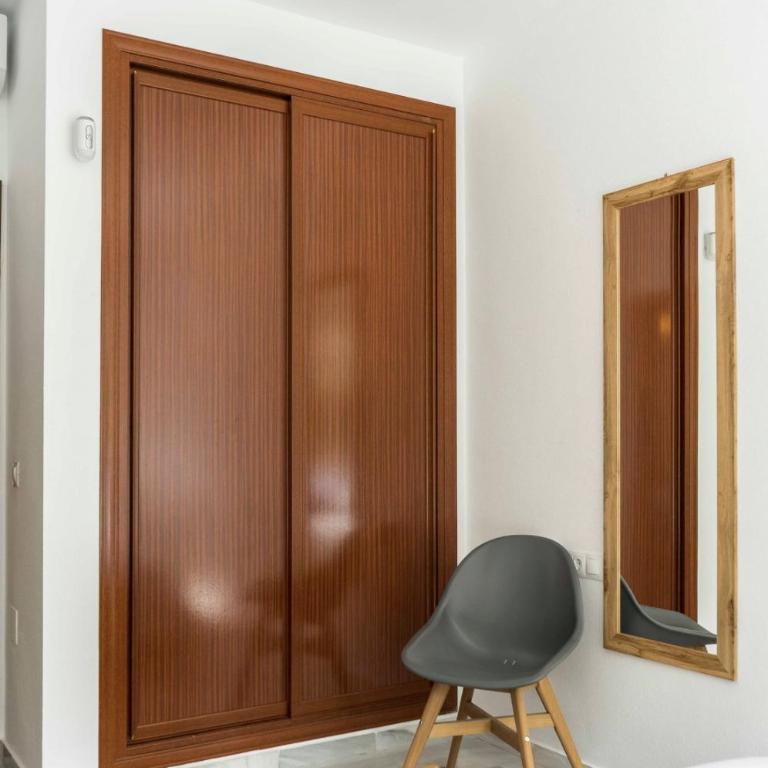 Holidays2Malaga Urban Cristo con Patio - Apartamento - 6