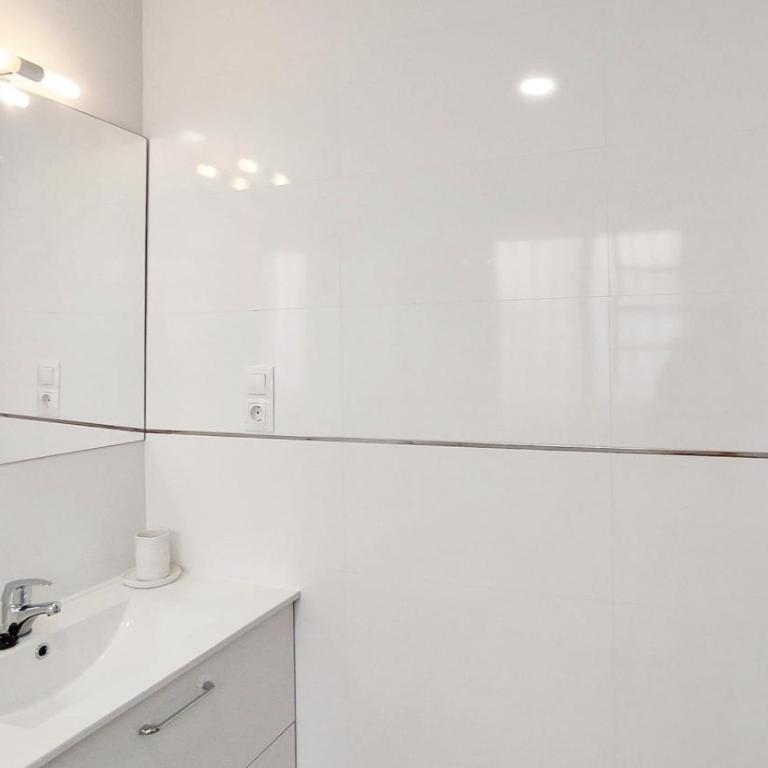 Holidays2Malaga Urban Cristo con Patio - Apartamento - 21