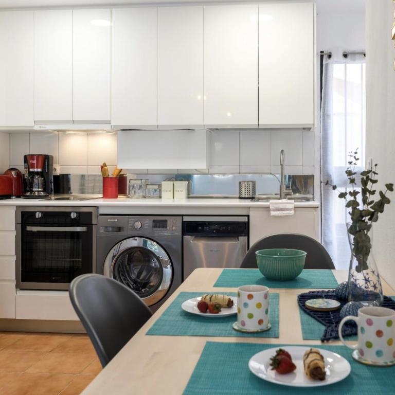 Holidays2Malaga Urban Cristo con Patio - Apartamento - 41