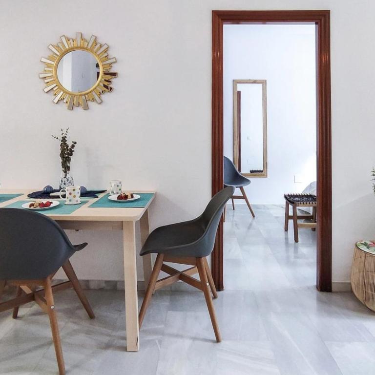 Holidays2Malaga Urban Cristo con Patio - Apartamento - 42