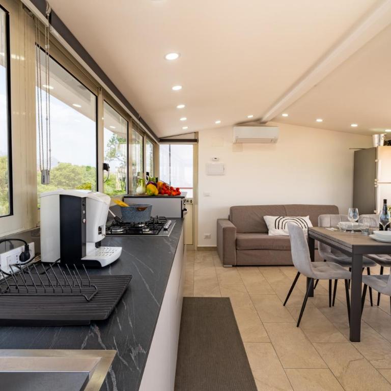 Dream House - Appartamento con 2 Camere da Letto - 11