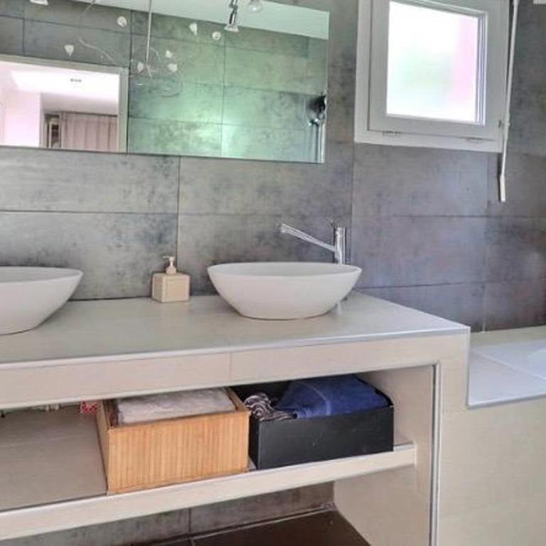 Duplex 120m ,50m terrasse proche centre et mer - Apartamento de 3 dormitorios - 9