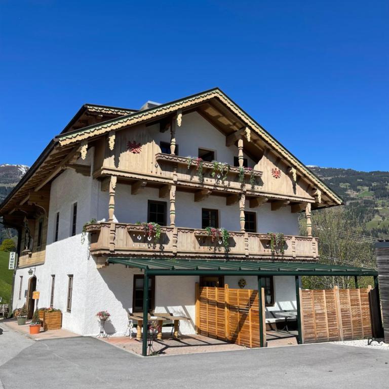 Der Waidachhof Zillertal - Apartment mit 3 Schlafzimmern - 1