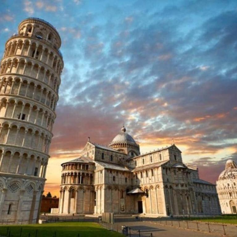 Small penthouse with terrace in Pisa center - One-Bedroom Apartment - 1