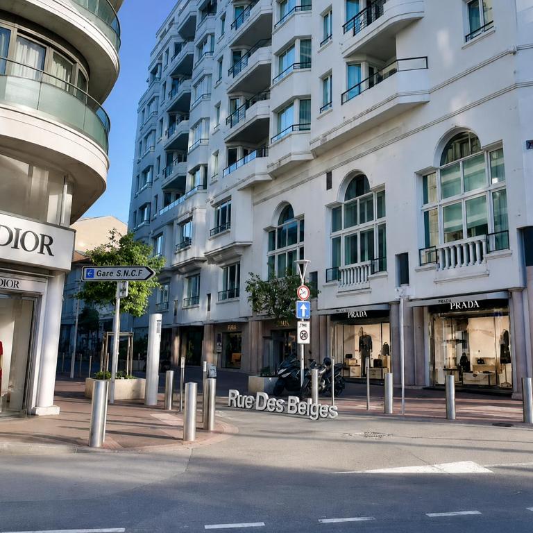 50m of palace of festival#Croisette#beach#city centre Cannes#Palace#aircondition#free WiFI#Private - Appartement 1 Chambre - 1