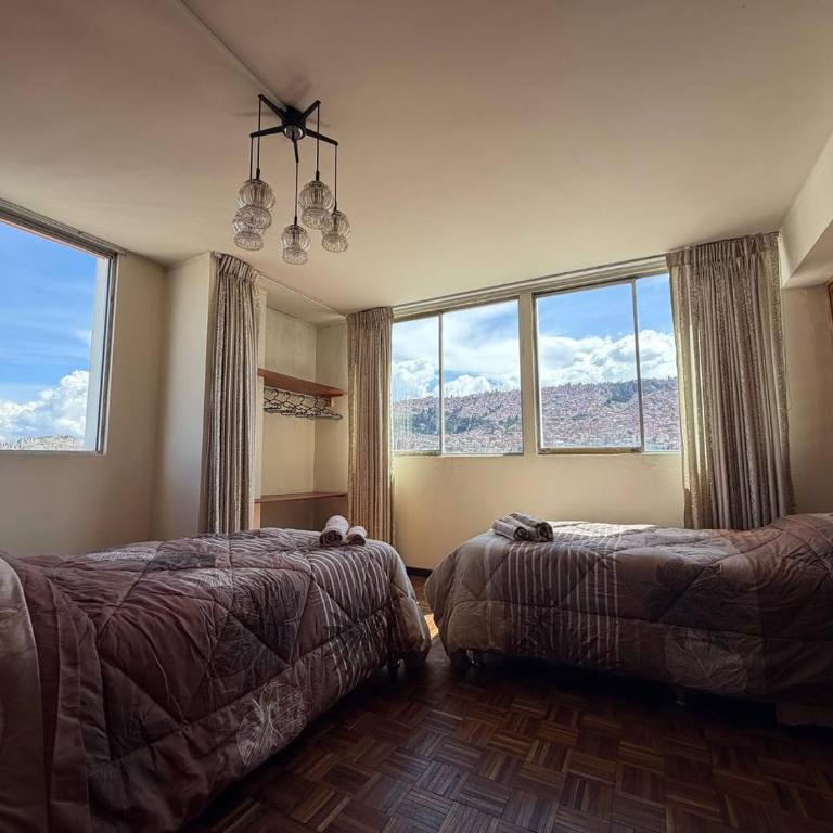 Vista impresionante, Famoso edificio Alameda en El Prado de La Paz - Apartamento de 2 dormitorios - 10