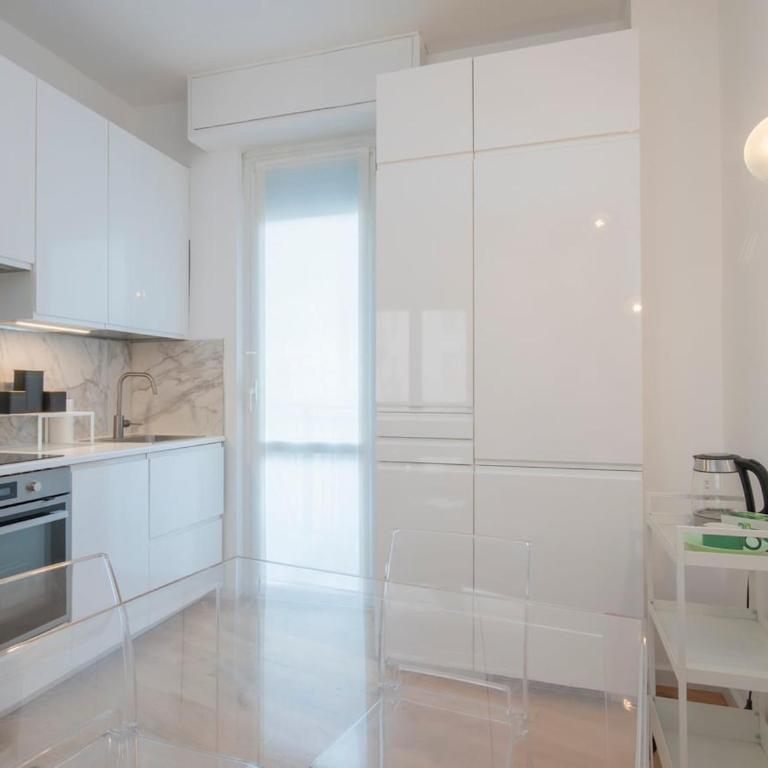 Xenia Milano - 2 rooms apt in Via Breno 1 - Appartamento con 2 Camere da Letto - 15
