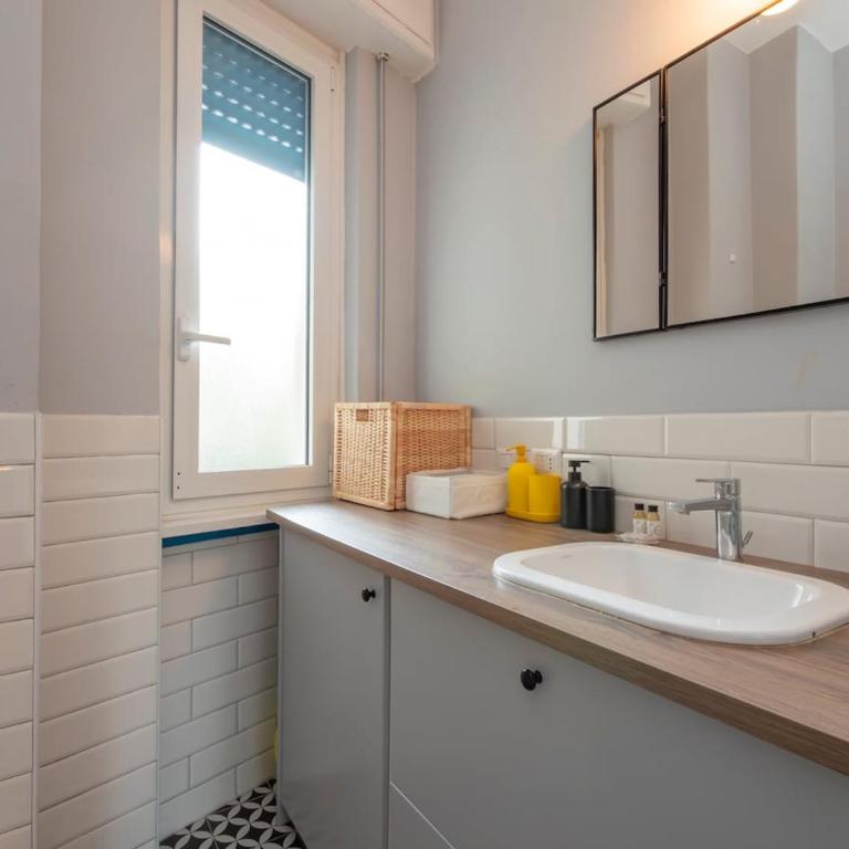 Xenia Milano - 2 rooms apt in Via Breno 1 - Appartamento con 2 Camere da Letto - 20