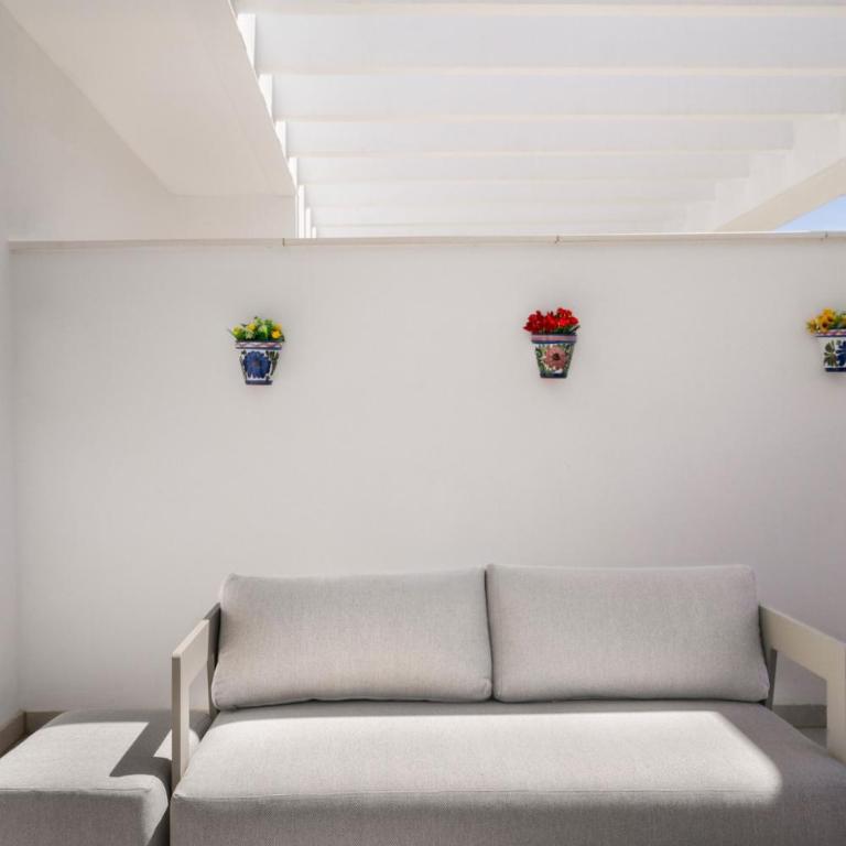 Sunny Blue Home Estepona - Apartamento de 3 dormitorios con balcón - 3