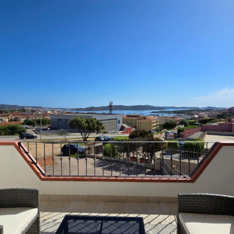 MiraMare, wonderful apartment with a sea view! - Three-Bedroom Apartment - 1