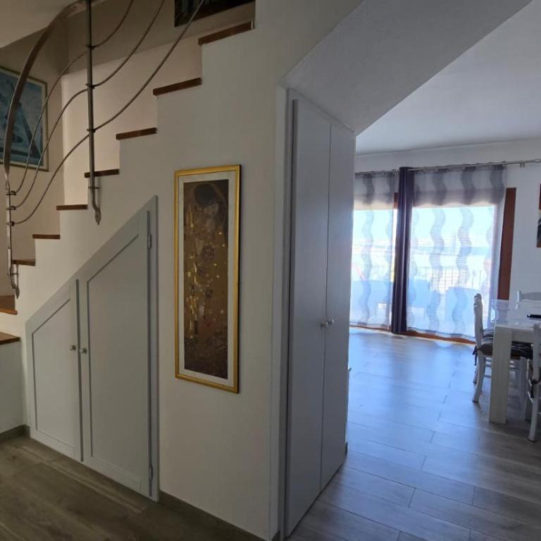 MiraMare, wonderful apartment with a sea view! - Three-Bedroom Apartment - 19