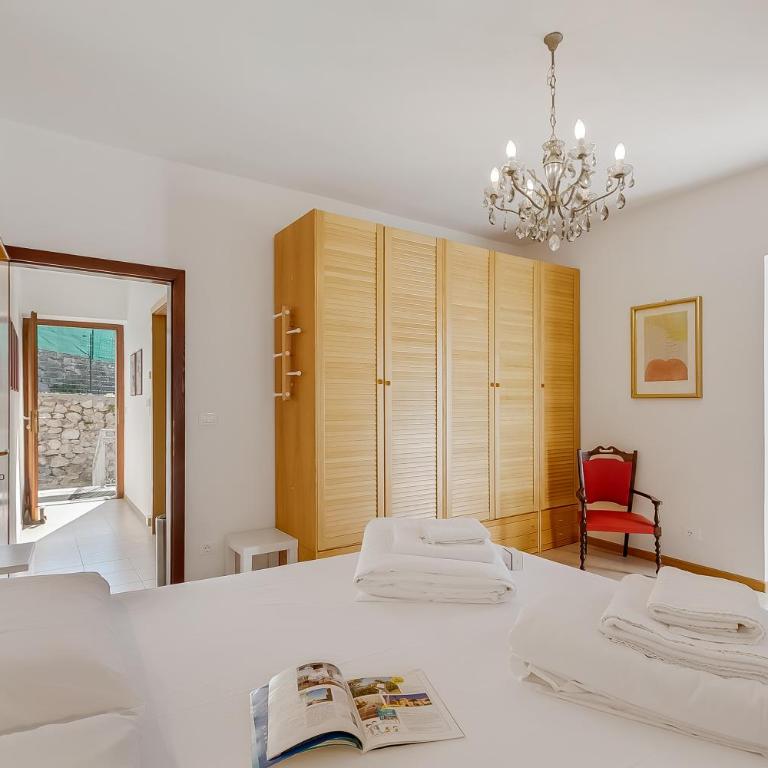 Kirribilli House - Central Nago Torbole with Mountain View - Happy Rentals - Appartamento con Balcone - 20