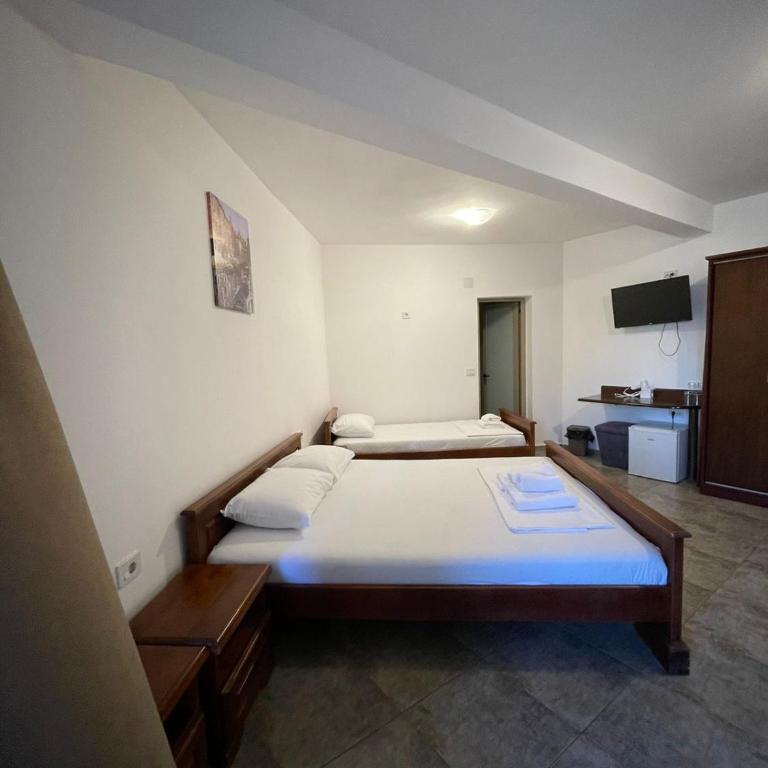Vue Mer - Quadruple Room with Balcony - 2