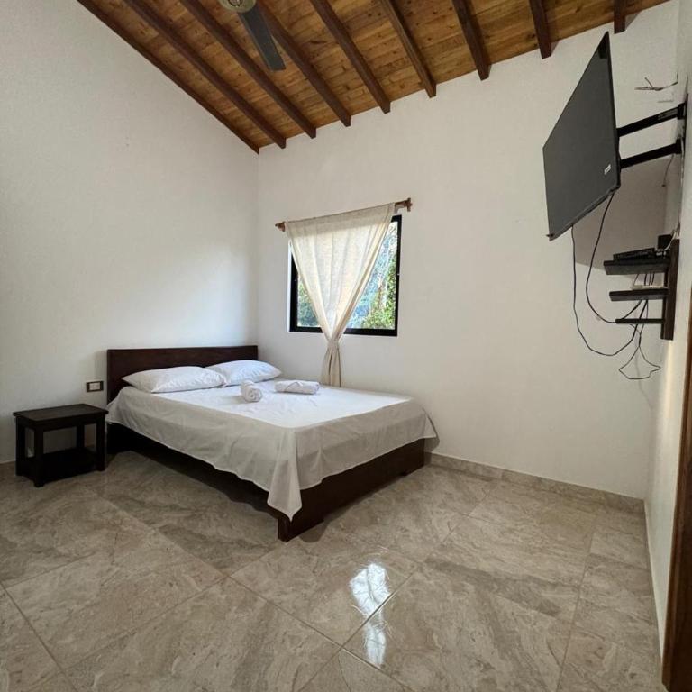 Casa hotel la virgen doradal - Habitación Doble con baño privado - 1