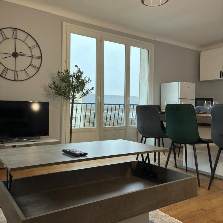 Spacieux 4 chambres - proche centre et CHU - Appartement - 13