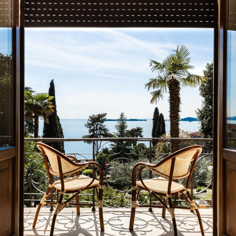 Hotel Bellevue - Camera Matrimoniale Comfort con Balcone - 1
