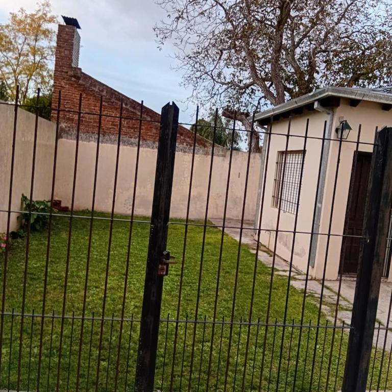 Casita interna Uriburu 1036 - Apartamento de 2 dormitorios - 2