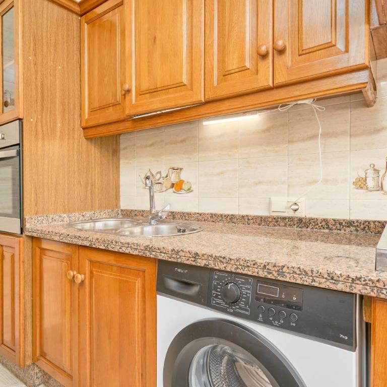 Animas 1 - Apartamento Deluxe de 2 dormitorios con balcón - 9