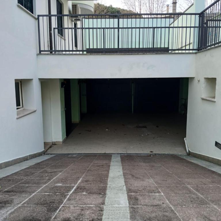 RP06 - Cesenatico, luminoso bilocale con balcone e garage - One-Bedroom Apartment - 19