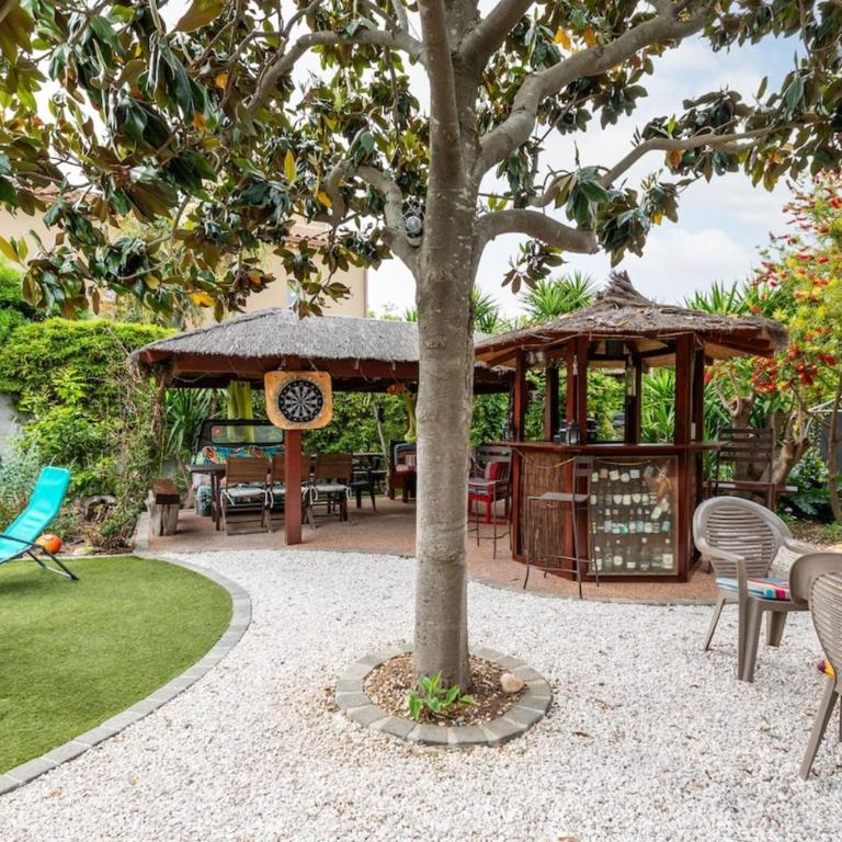 Villa Évasion & Bien-Être Villa avec piscine jacuzzi & sauna - Maison de Vacances - 6