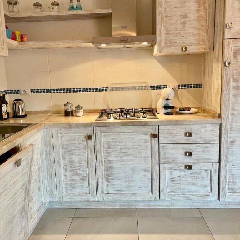 Turquoise Wood Stylish House 23 - Appartamento con 2 Camere da Letto e con Vista Montagna - 7