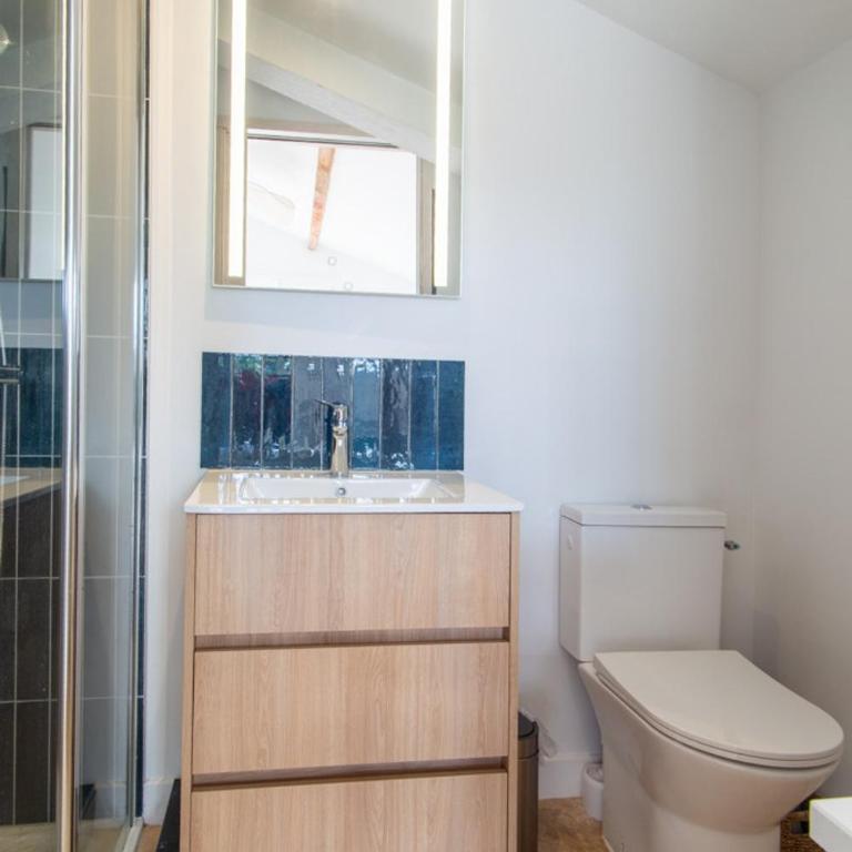 Frontignan, Villa Bianca, piscine et jardin - Villa avec Piscine Privée - 23