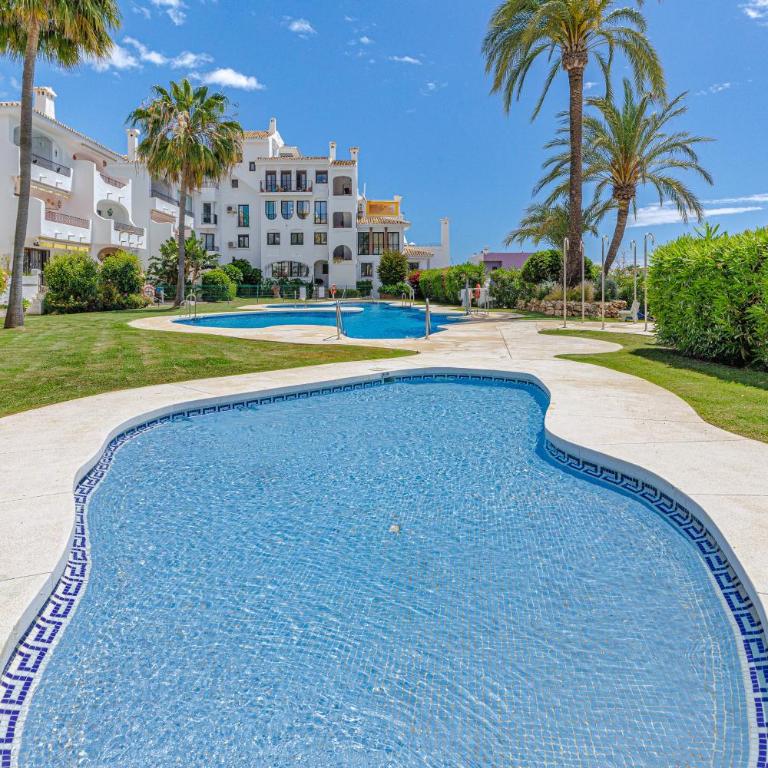 Renovated Apartment with Sea Views and Pool with Private Parking - Apartamento de 2 dormitorios - 19