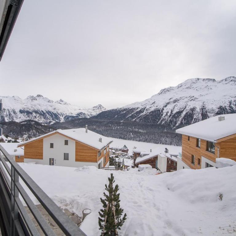 Contempora - Appartamento con Vista Lago e Montagna St Moritz Munt Sulaj - Apartment mit 4 Schlafzimmern und einem Balkon - 24