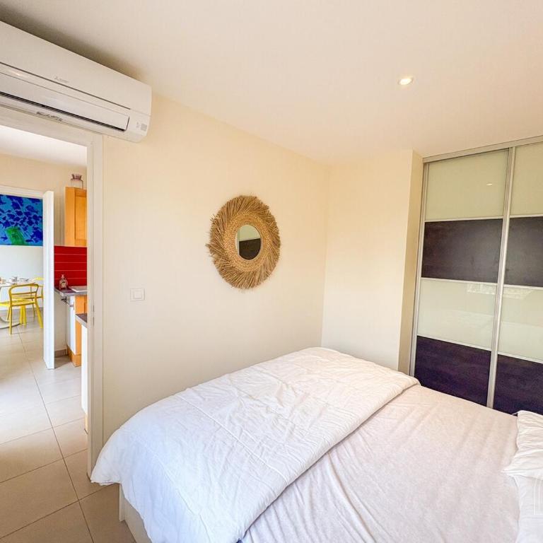 Villa club entre centre ville et plage - parking - Apartment mit 2 Schlafzimmern - 7