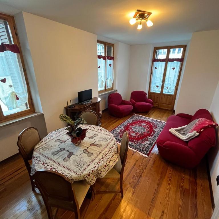 L'Avenir - in centro Aosta con parcheggio - Appartamento con 2 Camere da Letto - 1