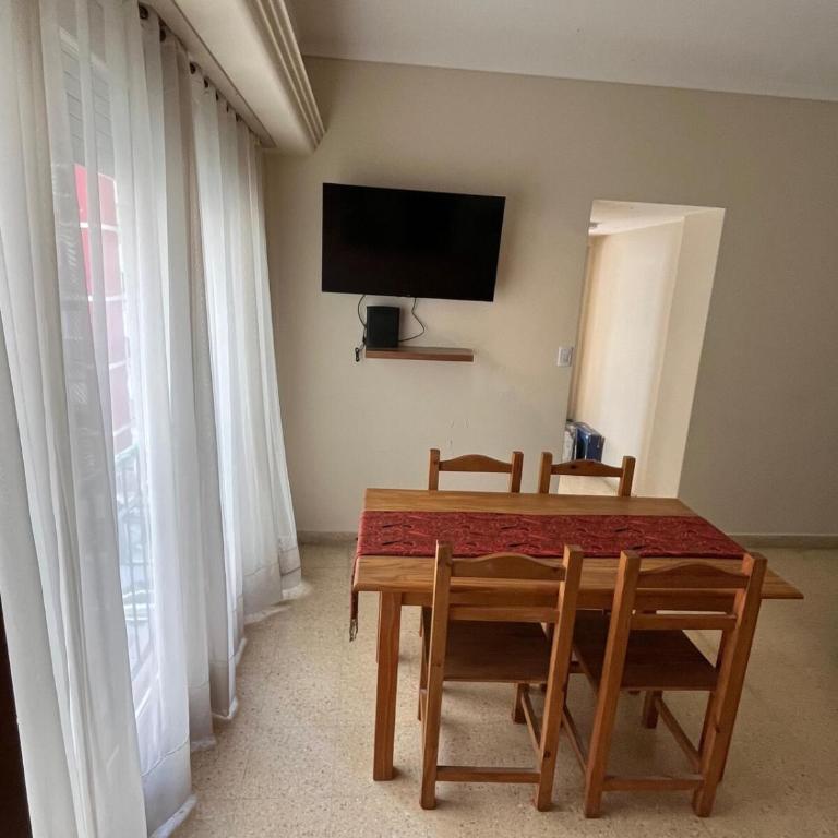Comodo y luminoso 2 amb Plaza Colon - Apartamento de 2 dormitorios - 26