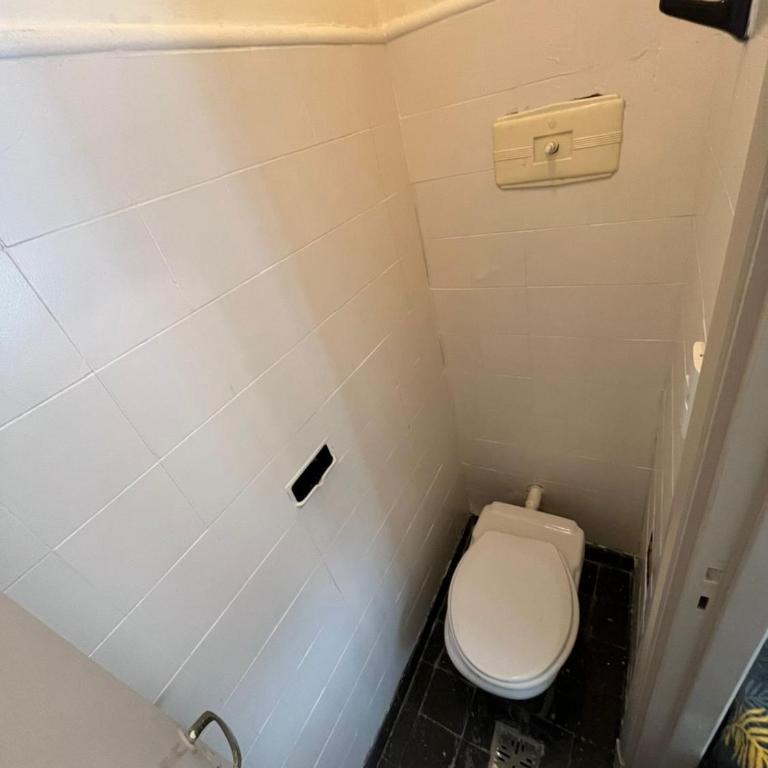 Comodo y luminoso 2 amb Plaza Colon - Apartamento de 2 dormitorios - 30