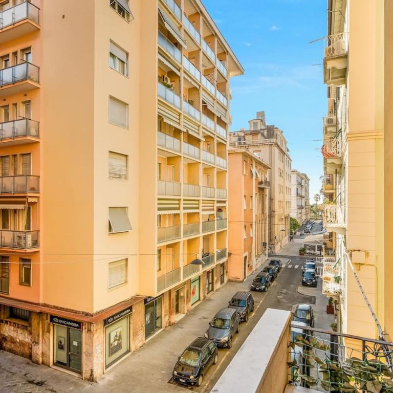 Pieno centro storico - Appartamento con 1 Camera da Letto - 2