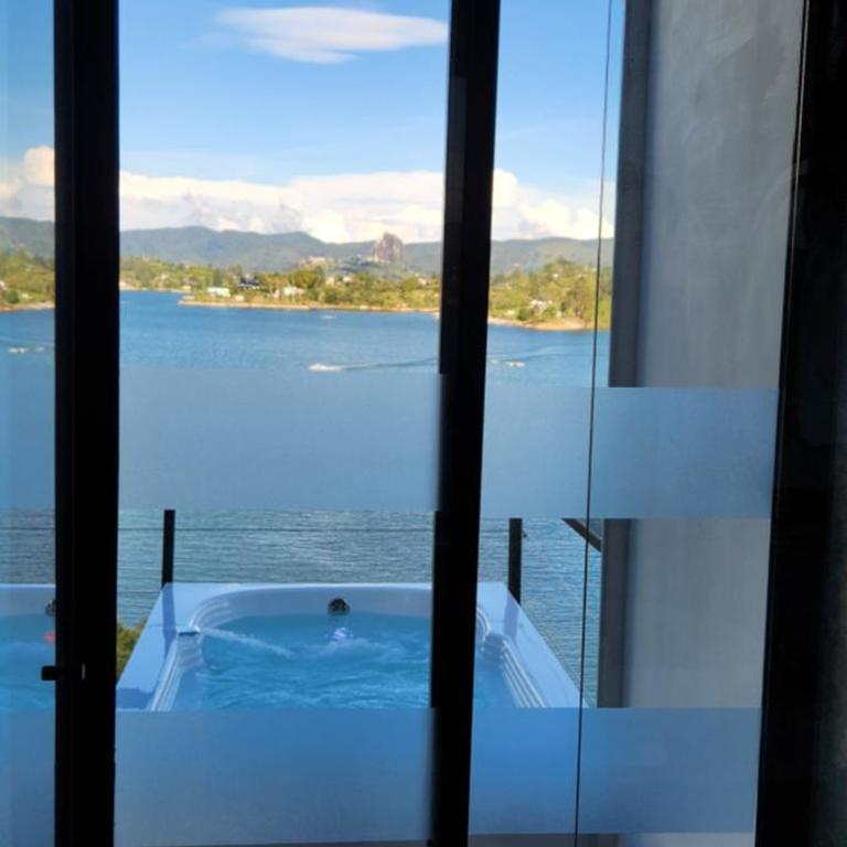 Lake Capsule - Habitación Doble con vistas al lago - 9