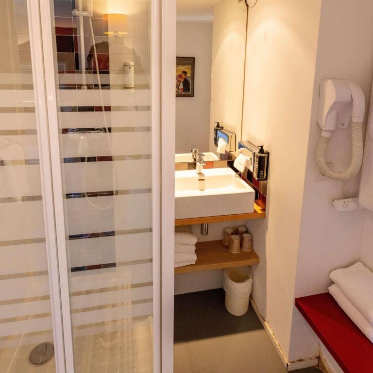 ibis Styles Saint-Jean-de-Luz Donibane - Chambre Familiale Classique avec Canapé-Lit - 6