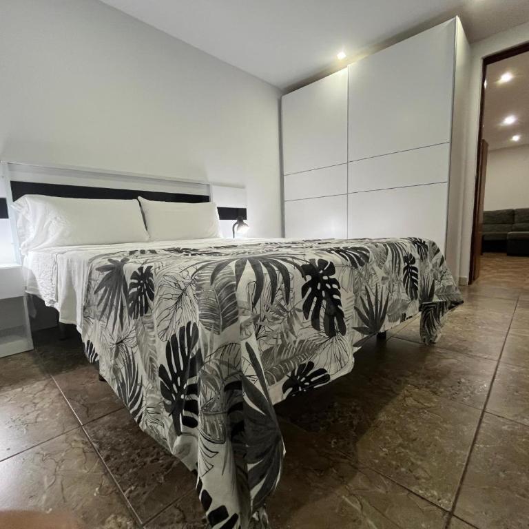 Apartamentos Liudis - Superior One-Bedroom Apartment with Balcony - 7
