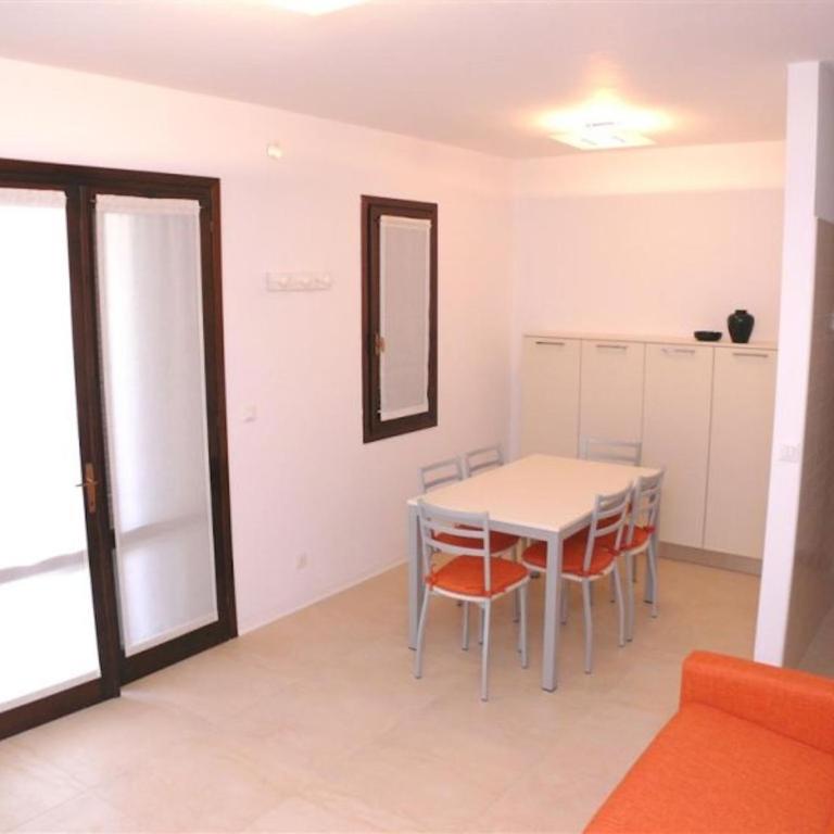 Townhouse with private fenced garden - Villa - 9