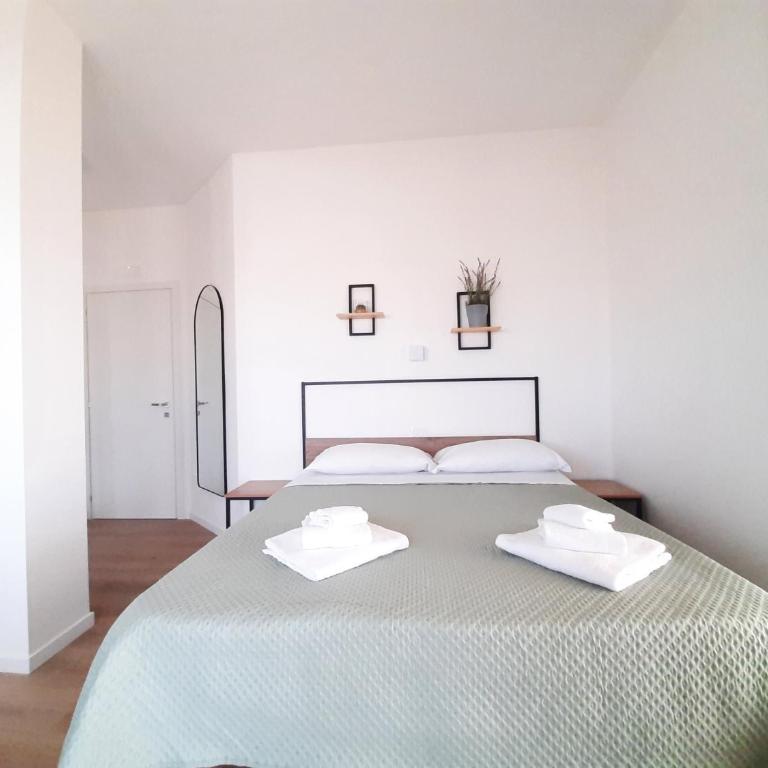 Urban View Bari - Rooms & Terrace - Triple Room with Garden View - 4