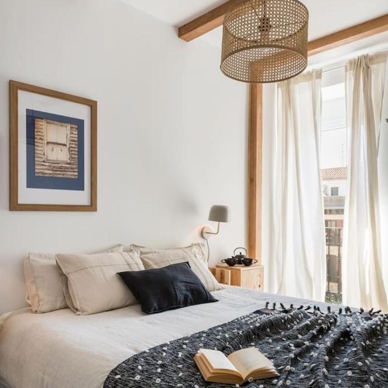 Spacest - Calle de San Bernardo A - Apartment - 17