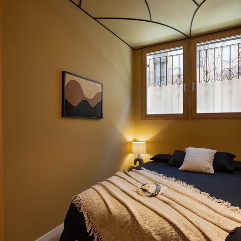 Spacest - Carrer de Josep Torres B - Apartment - 13