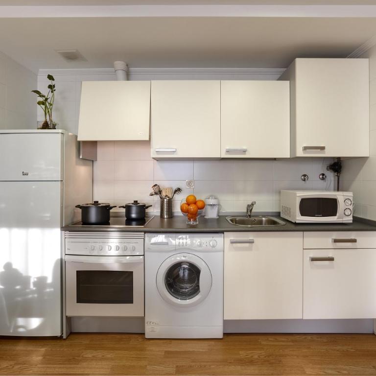 Spirit Apartamentos Atxuri - Apartamento Estándar de 1 dormitorio - 3