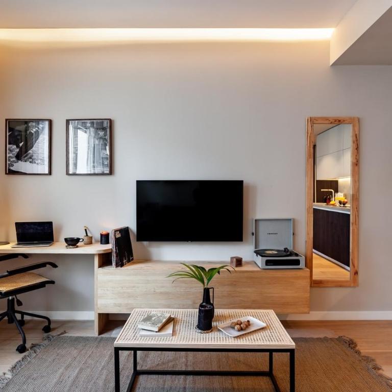 Spacest - Carrer de Josep Torres K - Apartment - 7