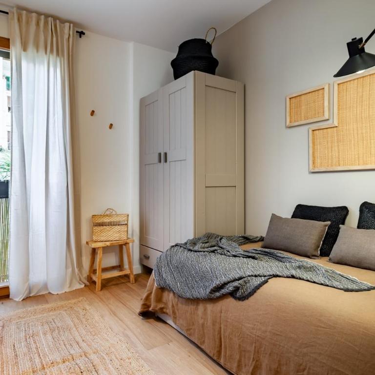 Spacest - Carrer de Josep Torres K - Apartment - 14